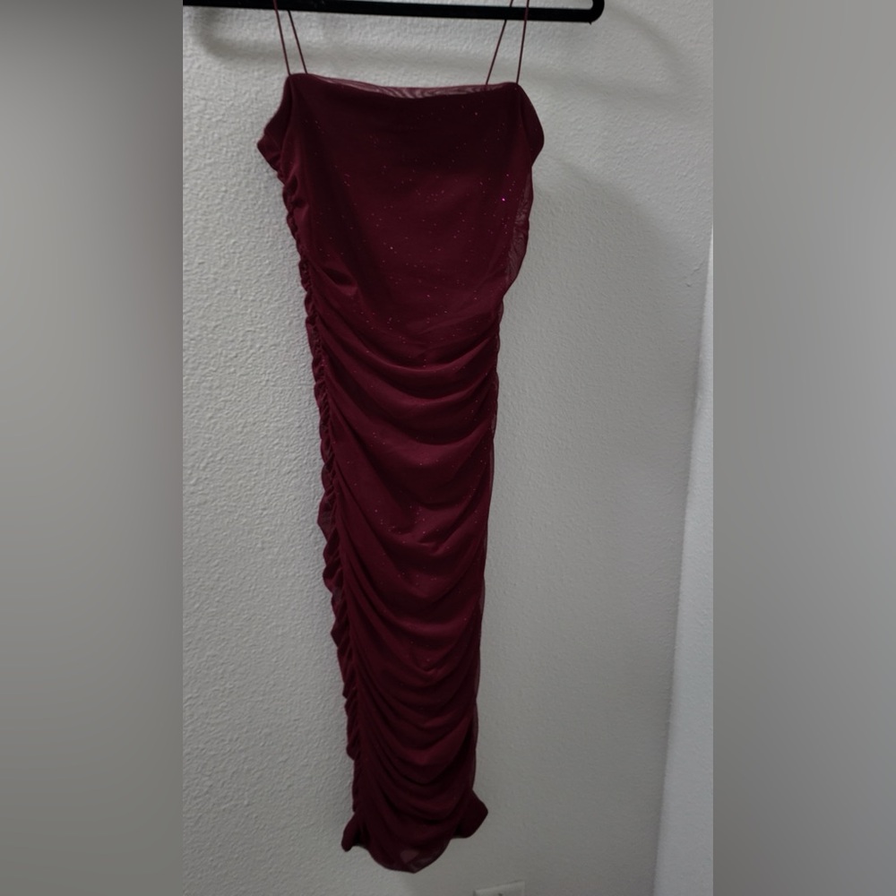 Elegant Burgundy Ruched Dress